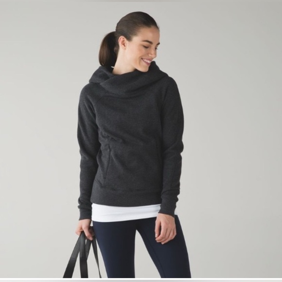Lululemon Under Wraps Pullover - size 8 Heather Grey. - Picture 1 of 15